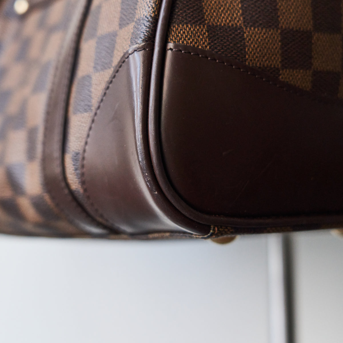 Loved Louis Vuitton Berkeley Hand Bag Damier