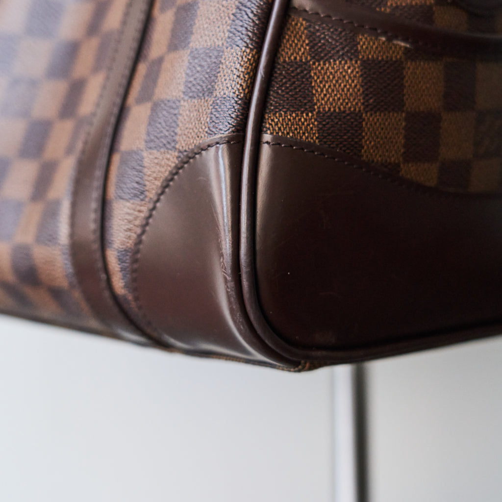 Loved Louis Vuitton Berkeley Hand Bag Damier