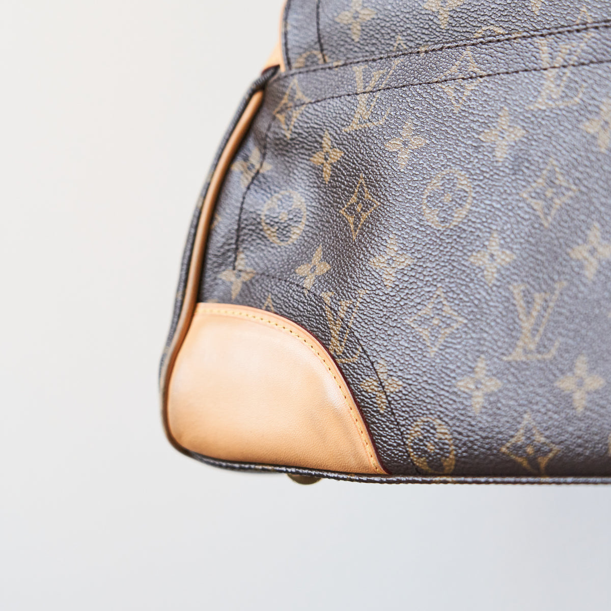 Louis Vuitton Monogram Beverly Handbag MM