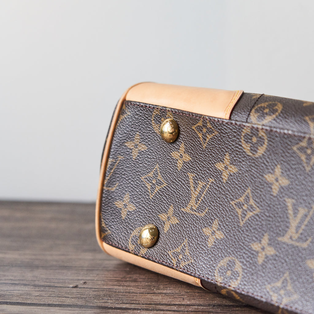 Louis Vuitton Monogram Beverly Handbag MM